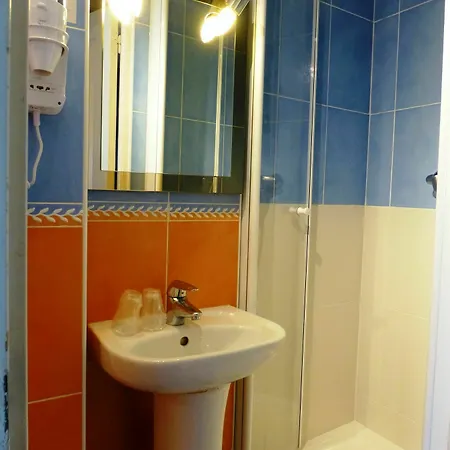 Hotell Du Midi Gare De Lyon